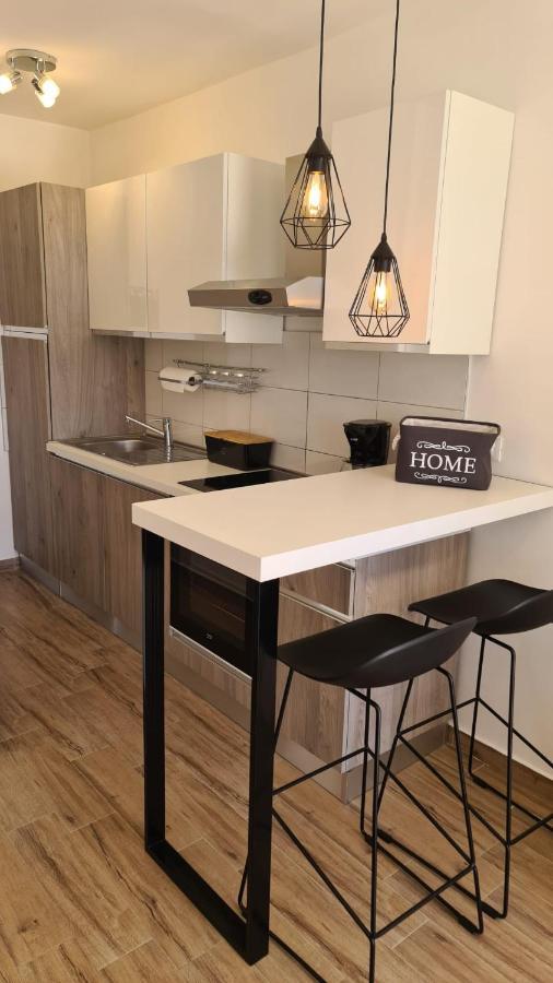 Studio Apartman Kiara Bol Luaran gambar